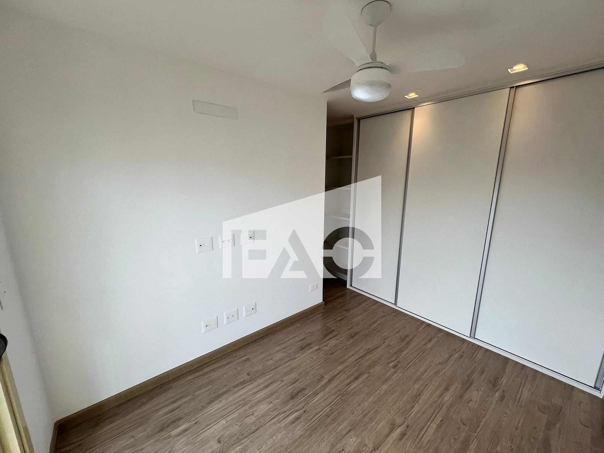 Apartamento para alugar com 2 quartos, 74m² - Foto 18