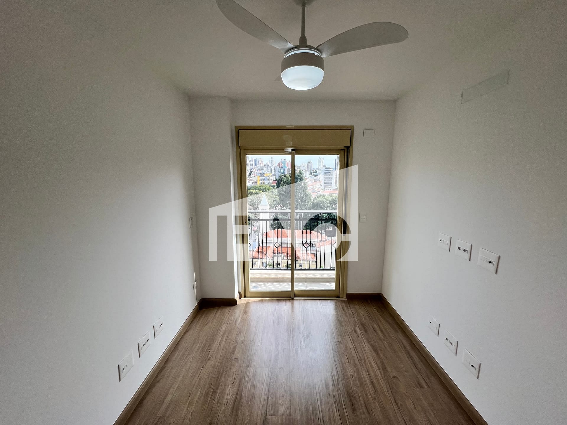 Apartamento para alugar com 2 quartos, 74m² - Foto 16