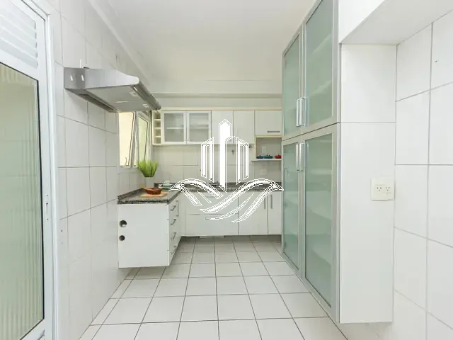 Apartamento 3 quartos e 4 banheiros, à venda, no bairro Santo Amaro em São Paulo