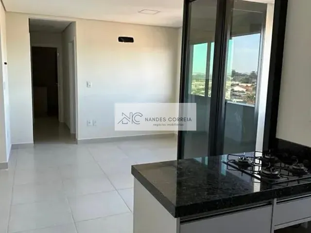 Apartamento com 109m² 2 quartos e 2 banheiros, à venda, no bairro Centro em Cambé