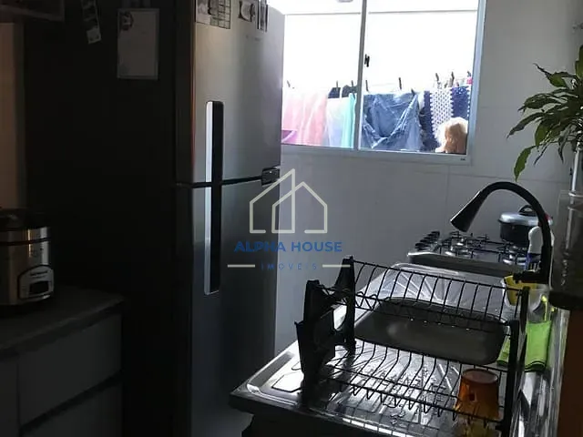 Apartamento 2 quartos e 1 banheiro, à venda, no bairro Residencial e Comercial Cidade Morumbi em Pindamonhangaba