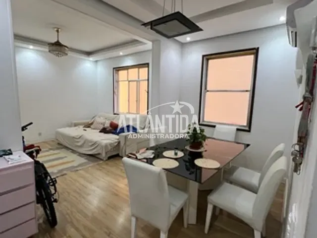 Apartamento com 117m² 3 quartos e 2 banheiros, à venda, no bairro Copacabana em Rio de Janeiro