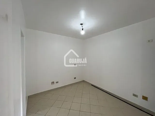 Apartamento 3 quartos e 1 banheiro, à venda, no bairro Pitangueiras em Guarujá