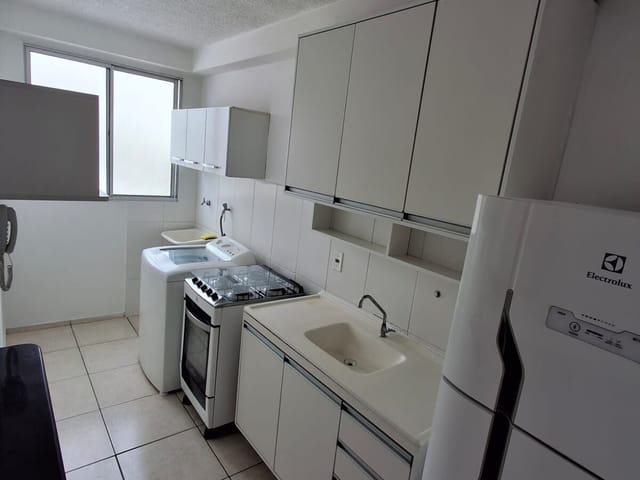 Apartamento 2 quartos e 1 banheiro, para alugar, no bairro Loteamento Mogilar em Mogi das Cruzes