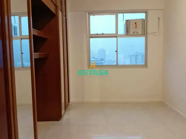 Apartamento 2 quartos e 2 banheiros, para alugar, no bairro Botafogo em Rio de Janeiro