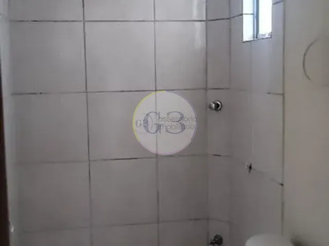 Apartamento 2 quartos e 1 banheiro, à venda ou para alugar, no bairro São Gonçalo em Pelotas