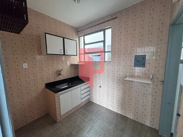 Apartamento 3 quartos e 1 banheiro, para alugar, no bairro Caiçaras em Belo Horizonte