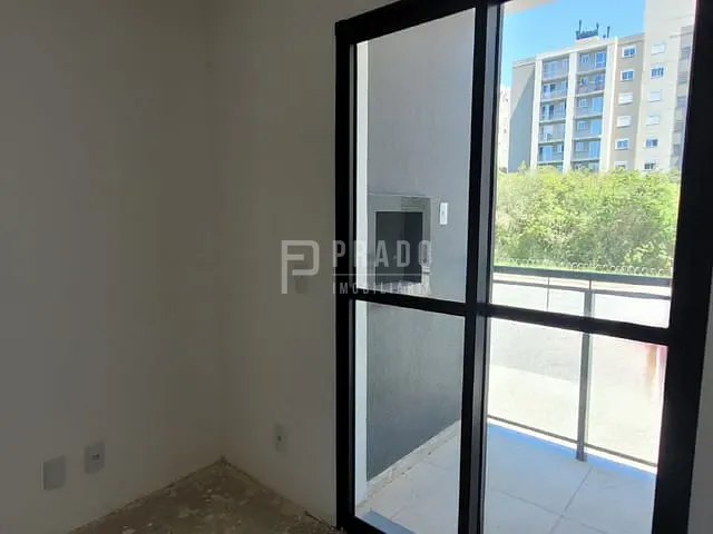 Apartamento 2 quartos e 1 banheiro, à venda, no bairro Três Vendas em Pelotas