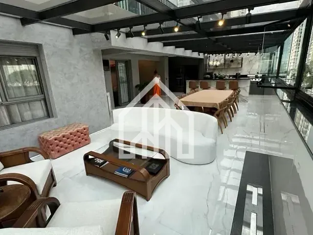 Apartamento 3 quartos e 4 banheiros, à venda, no bairro Tatuapé em São Paulo