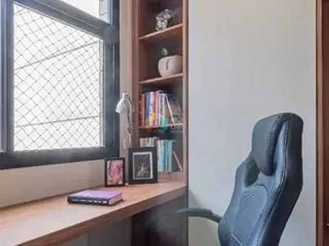 Apartamento com 92m² 2 quartos e 2 banheiros, à venda, no bairro Humaitá em Rio de Janeiro
