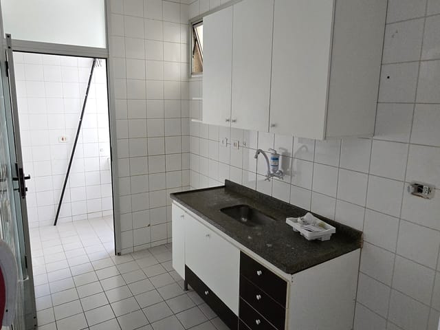 Apartamento 3 quartos e 2 banheiros, para alugar, no bairro Jardim das Nações em Taubaté