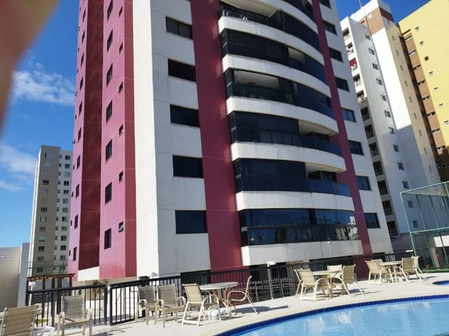 Apartamento com 105m² 3 quartos e 2 banheiros, à venda, no bairro Atalaia em Aracaju