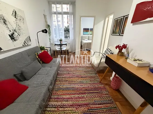 Apartamento com 38m² 1 quarto e 1 banheiro, à venda, no bairro Copacabana em Rio de Janeiro
