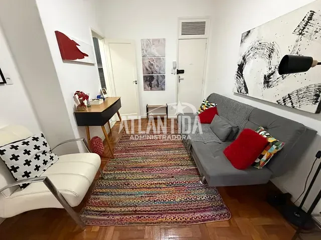 Apartamento com 38m² 1 quarto e 1 banheiro, à venda, no bairro Copacabana em Rio de Janeiro