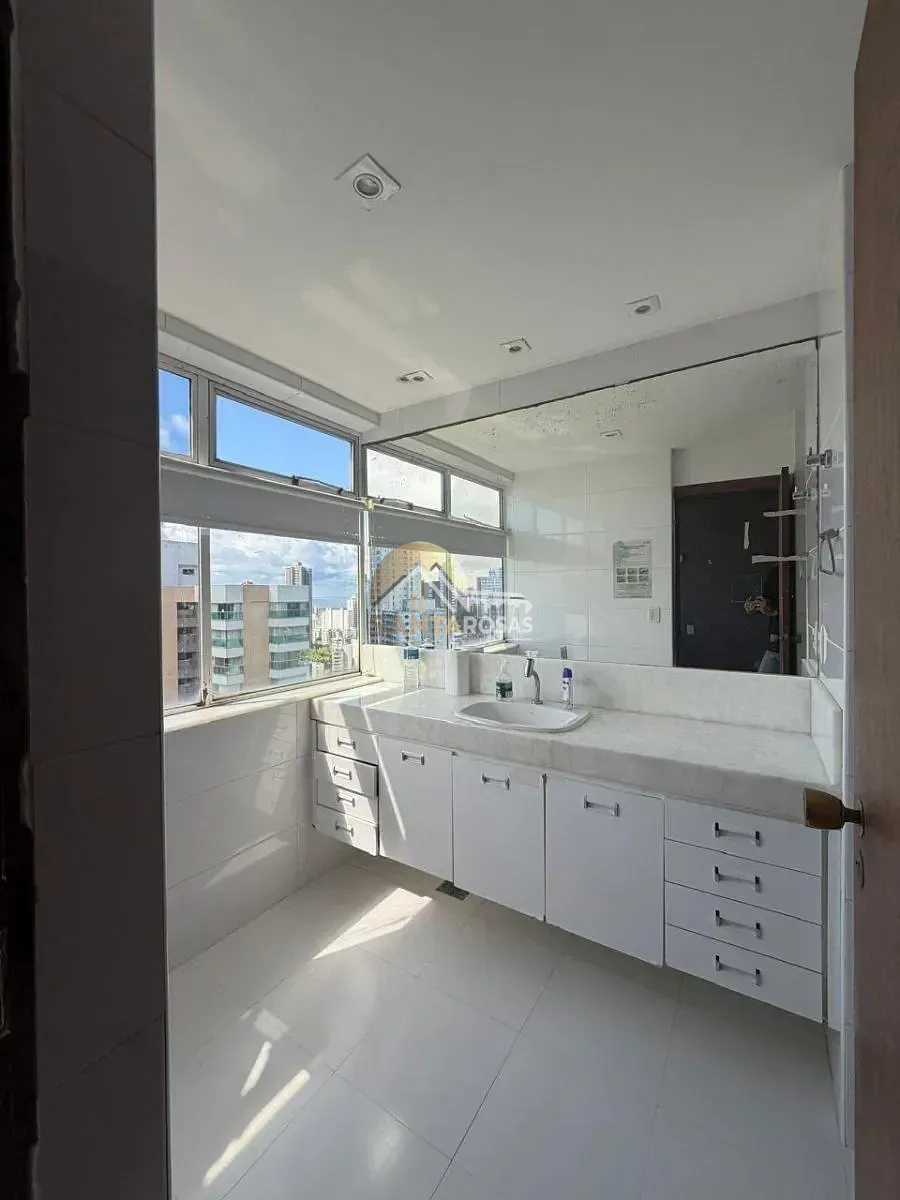 Apartamento, 4 quartos, 202 m² - Foto 11