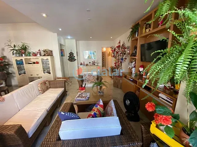 Apartamento com 104m² 2 quartos e 2 banheiros, à venda, no bairro Copacabana em Rio de Janeiro