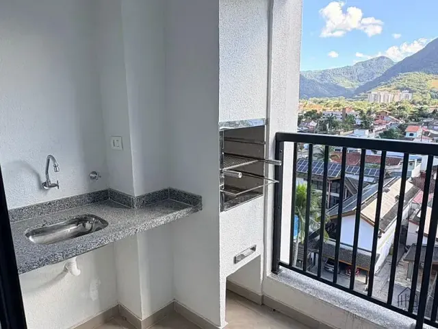 Apartamento 2 quartos e 1 banheiro, à venda, no bairro Martim de Sá em Caraguatatuba