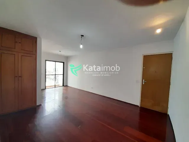 Apartamento 3 quartos e 2 banheiros, à venda, no bairro Saúde em São Paulo