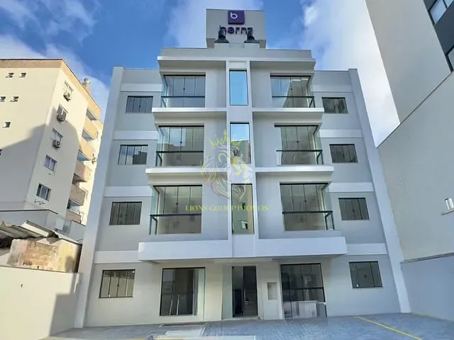 Apartamento 2 quartos e 1 banheiro, à venda, no bairro Tabuleiro em Camboriú