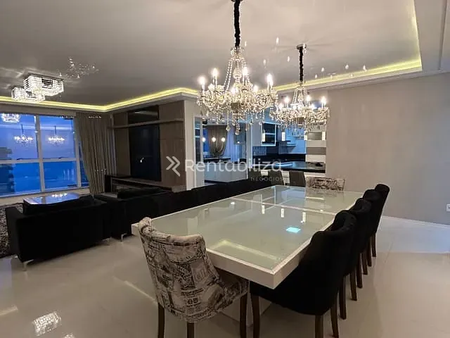 Apartamento 4 quartos e 5 banheiros, à venda, no bairro Meia Praia em Itapema