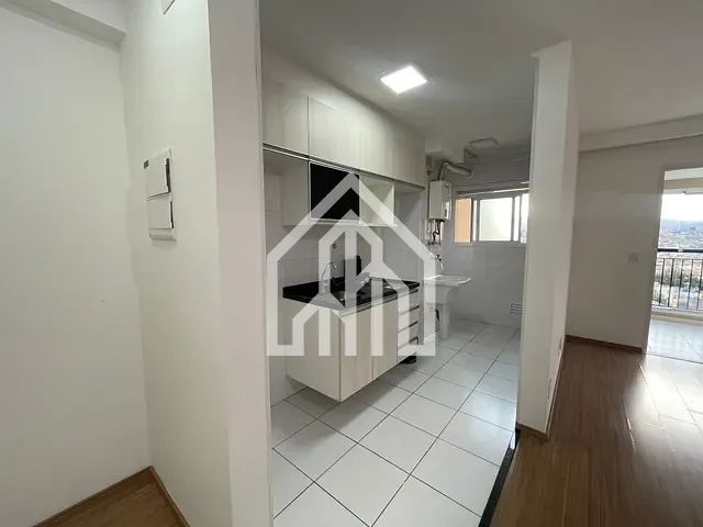 Apartamento 2 quartos e 2 banheiros, para alugar, no bairro Jardim Flor da Montanha em Guarulhos