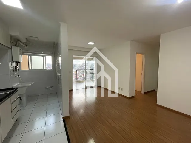 Apartamento 2 quartos e 2 banheiros, para alugar, no bairro Jardim Flor da Montanha em Guarulhos