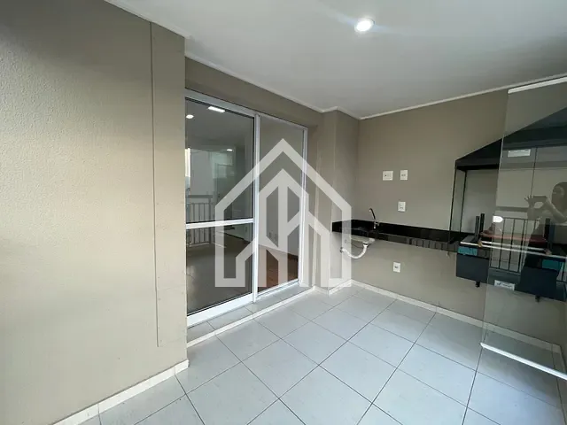 Apartamento 2 quartos e 2 banheiros, para alugar, no bairro Jardim Flor da Montanha em Guarulhos