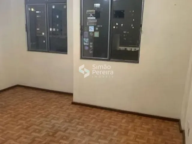 Apartamento 1 quarto e 1 banheiro, à venda, no bairro Centro em Juiz de Fora