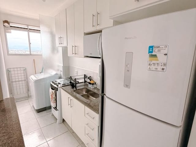 Apartamento com 72m² 3 quartos e 2 banheiros, para alugar, no bairro Glória em Macaé