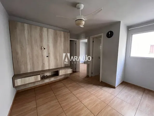 Apartamento 2 quartos e 1 banheiro, para alugar, no bairro Espinheiros em Itajaí