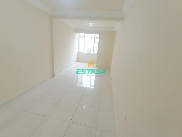 Apartamento 1 quarto e 1 banheiro, para alugar, no bairro Glória em Rio de Janeiro