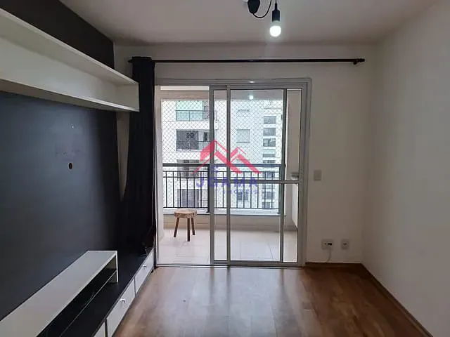 Apartamento 3 quartos e 2 banheiros, à venda, no bairro Vila Suzana em São Paulo