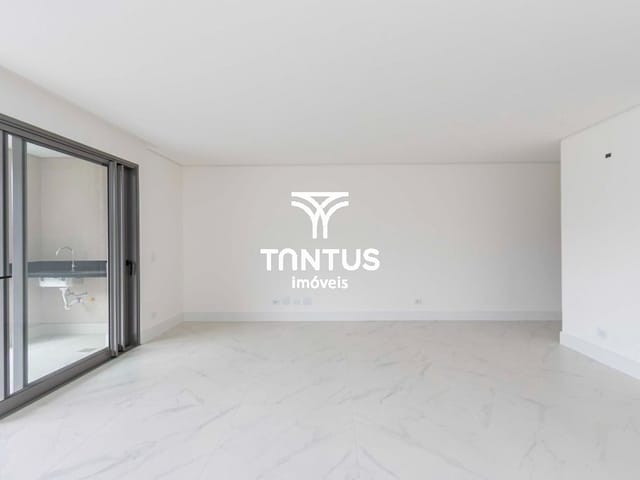 Apartamento 3 quartos e 5 banheiros, à venda, no bairro Alto da Glória em Curitiba