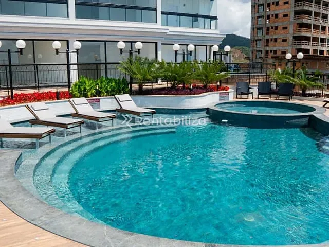 Apartamento 4 quartos e 1 banheiro, à venda, no bairro Centro em Itapema