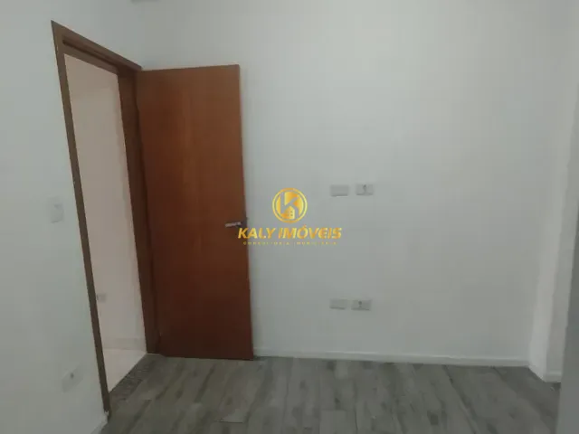 Apartamento com 31m² 1 quarto e 1 banheiro, para alugar, no bairro Vila Curuçá em Santo André