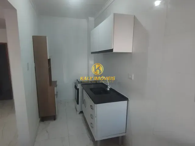 Apartamento com 31m² 1 quarto e 1 banheiro, para alugar, no bairro Vila Curuçá em Santo André