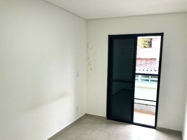 Apartamento 2 quartos e 1 banheiro, à venda, no bairro Vila Pires em Santo André