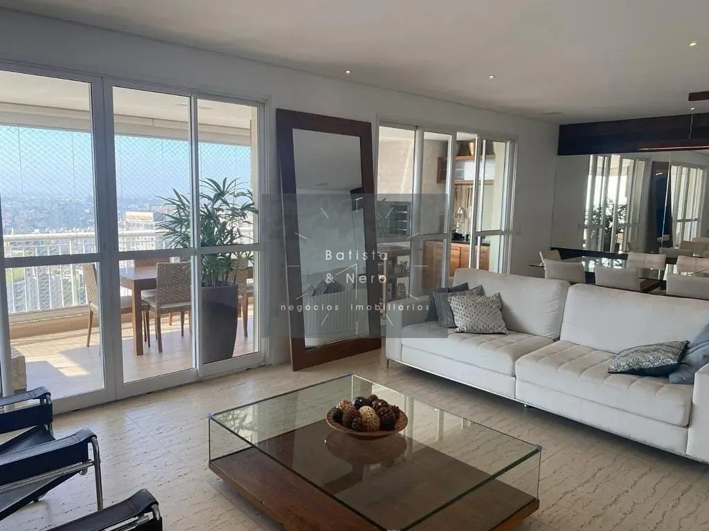 Apartamento, 3 quartos, 223 m² - Foto 1