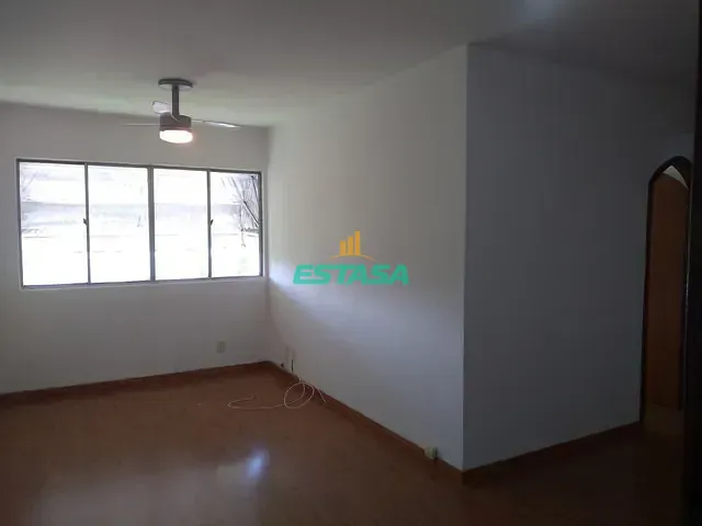 Apartamento 2 quartos e 1 banheiro, à venda, no bairro Freguesia (Jacarepaguá) em Rio de Janeiro
