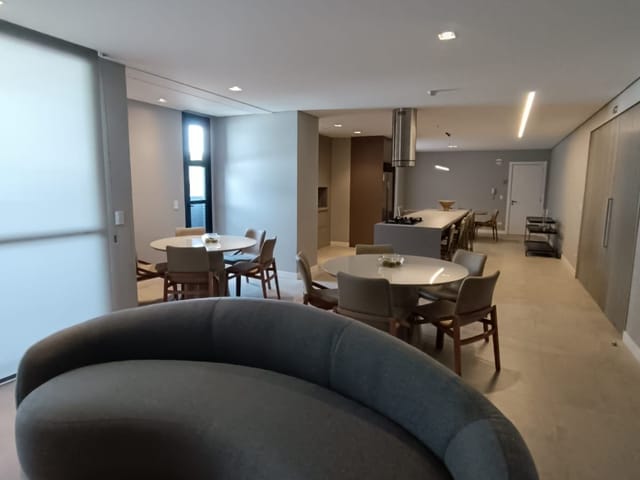 Apartamento com 162m² 3 quartos e 3 banheiros, à venda, no bairro Cabral em Curitiba