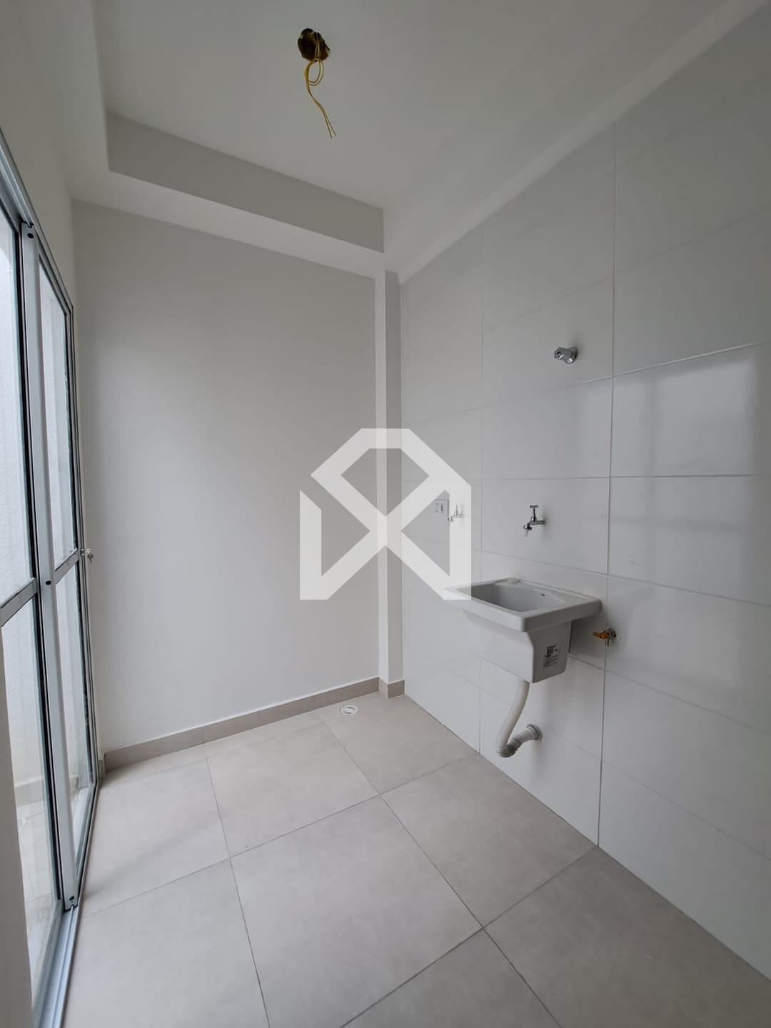 Apartamento à venda com 2 quartos, 40m² - Foto 11