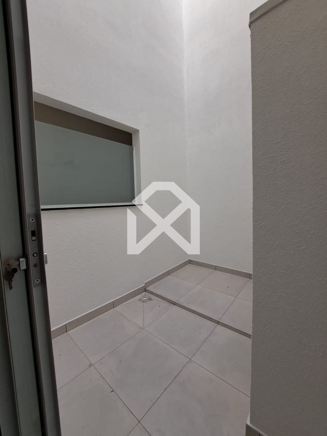 Apartamento à venda com 2 quartos, 40m² - Foto 12