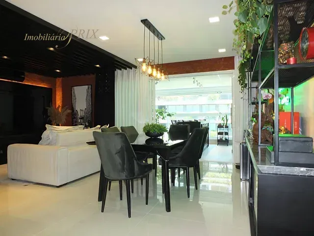 Apartamento com 282m² 3 quartos e 5 banheiros, à venda, no bairro Ahú em Curitiba