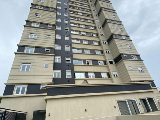 Apartamento para Locação, 2 Quartos sendo 1 Suíte, 2 Vagas, Edifício Monterrey Palace, Centro.