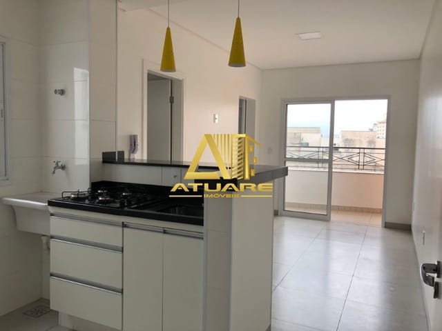 Apartamento com 30m² 1 quarto e 1 banheiro, para alugar, no bairro Centro em Pouso Alegre