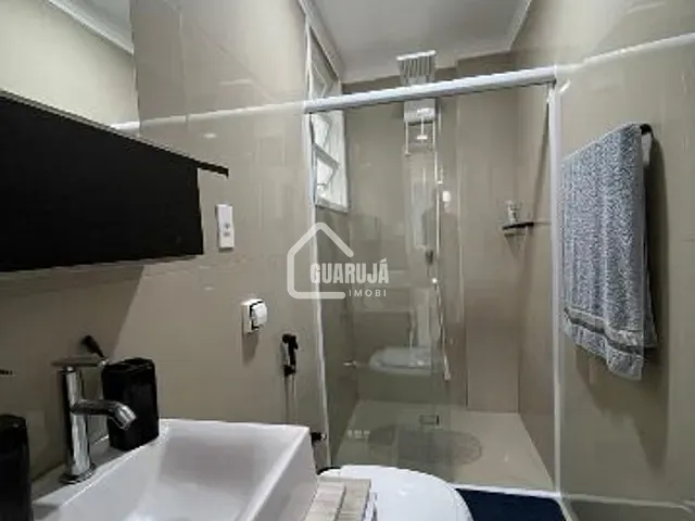 Apartamento 2 quartos e 2 banheiros, à venda, no bairro Jardim Astúrias em Guarujá