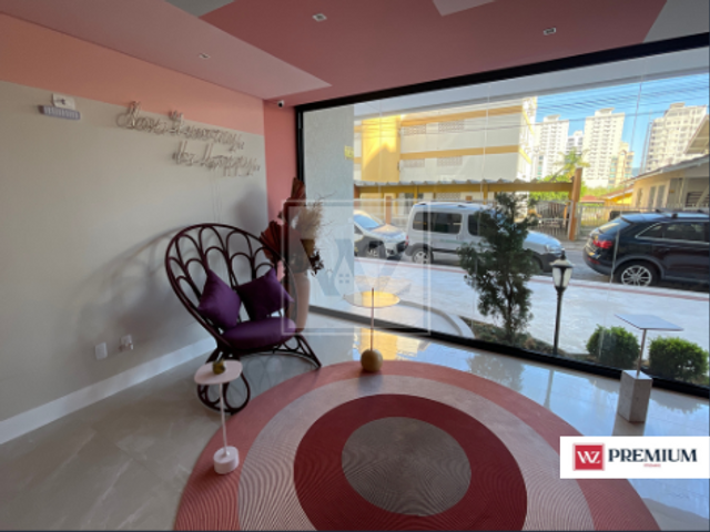 Apartamento com 237m² 4 quartos e 5 banheiros, à venda, no bairro Meia praia em Itapema