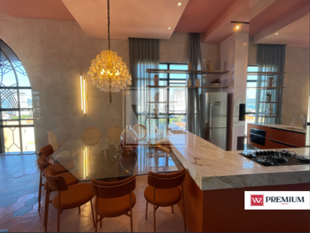 Apartamento com 237m² 4 quartos e 5 banheiros, à venda, no bairro Meia praia em Itapema