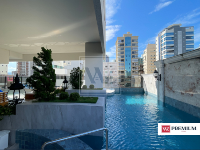 Apartamento com 237m² 4 quartos e 5 banheiros, à venda, no bairro Meia praia em Itapema