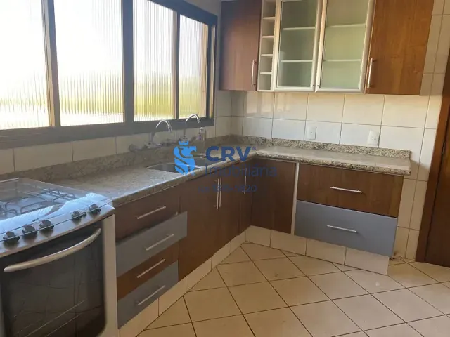 Apartamento com 118m² 3 quartos e 3 banheiros, à venda, no bairro Vitória em Londrina